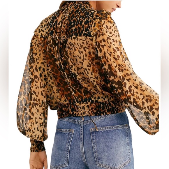 Free People Leo combo leopard print long sleeve sheer blouse size M NWOT - Picture 3 of 15